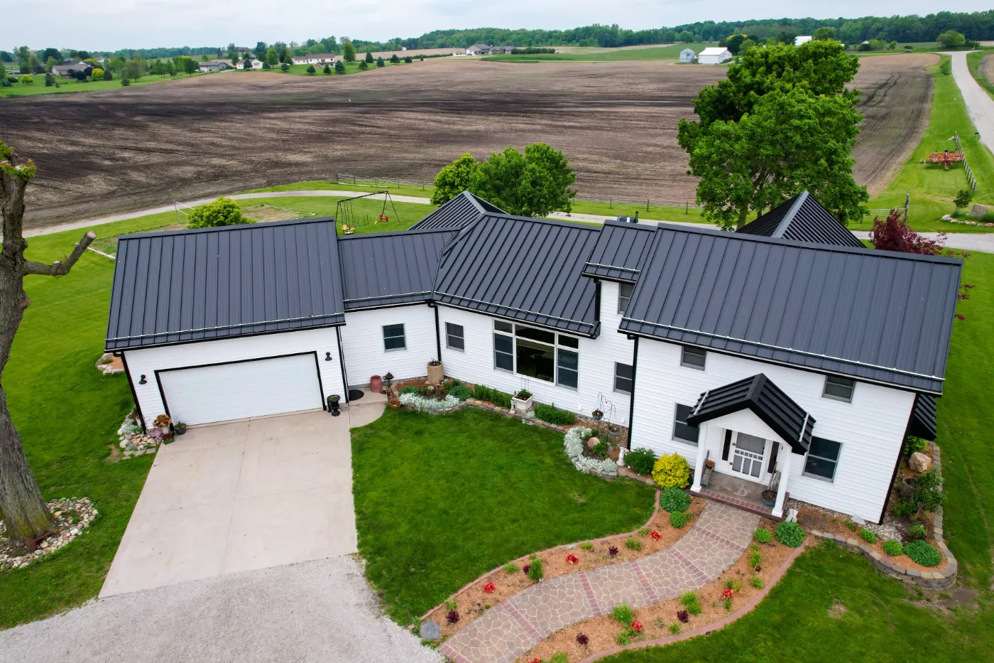 Manufacturer-certified roof installation in Trader's Point